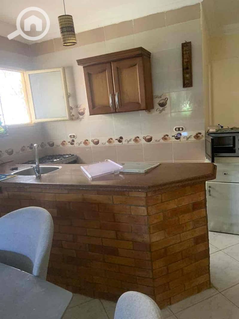 19 6ced7b94-2849-416e-8a89-48d7ac05ae9e. jpg