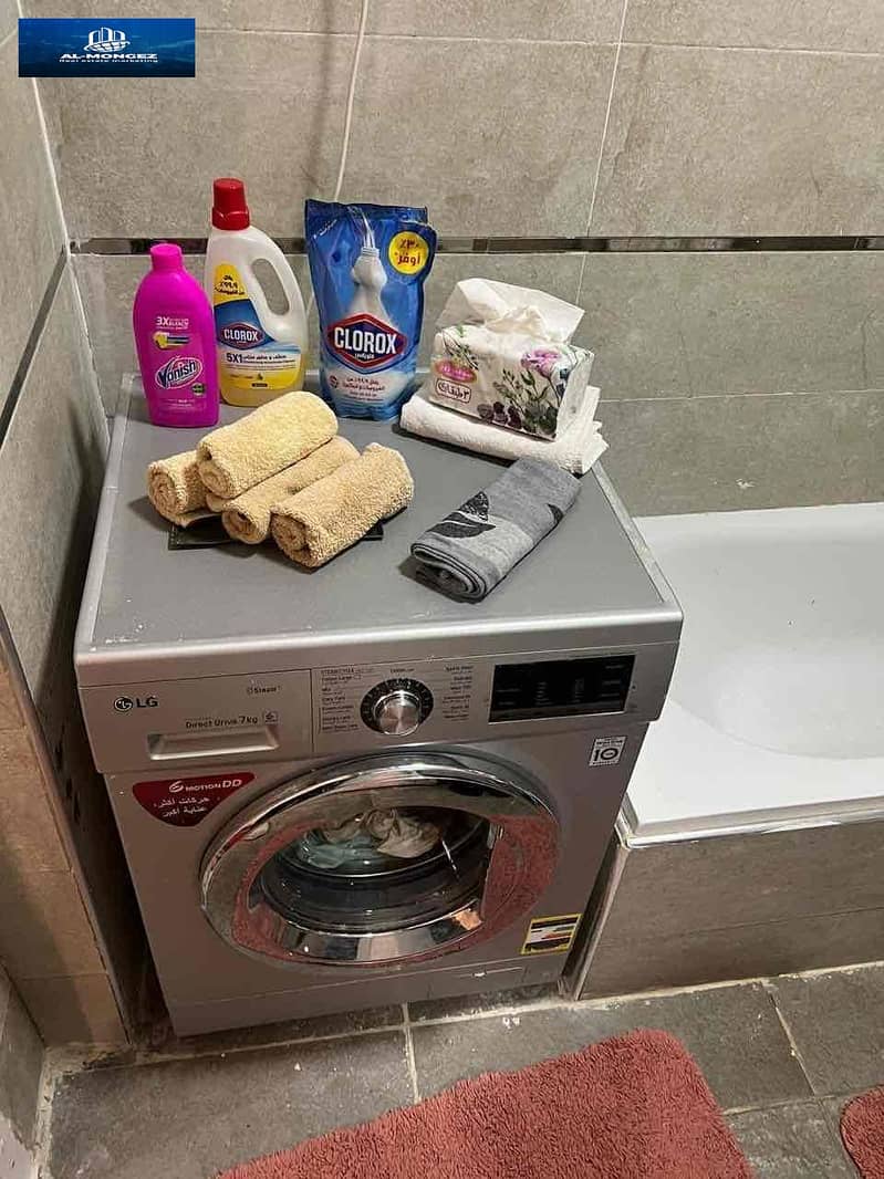 13 30731156-f501-47a8-836c-86b552ba1634. jpg