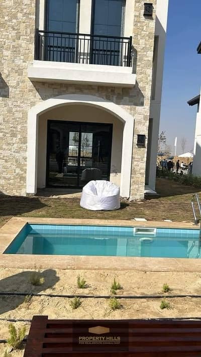 4 Bedroom Twin House for Sale in Sheikh Zayed, Giza - WhatsApp Image 2024-10-08 at 12.18. 03 PM (2). jpeg