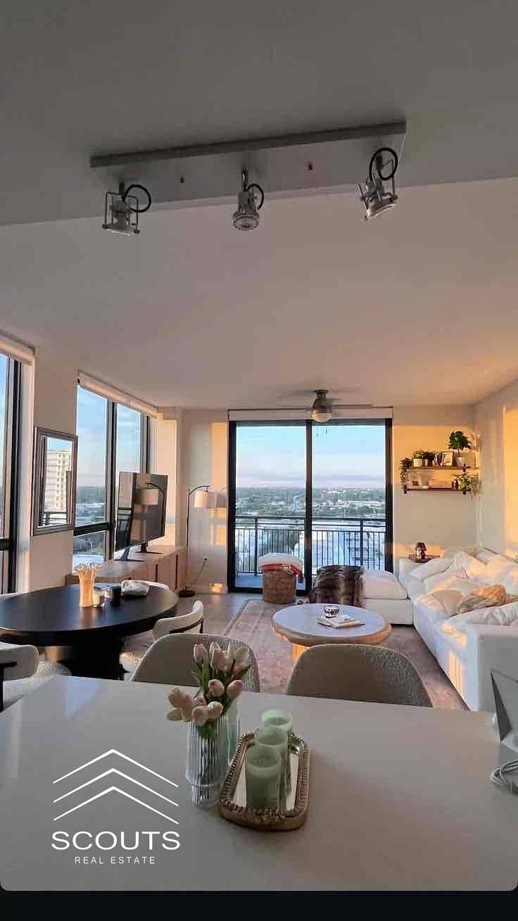 IMG_8453. jpg IMG_8453. jpg