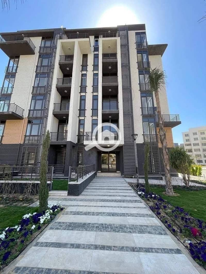 2 e512e263-92a3-41a2-926f-52e104e808e0. jpg