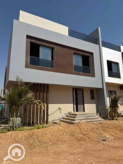 تاون هاوس 4 غرف نوم للبيع في حدائق اكتوبر، الجيزة - e2df03bf-8382-4c3e-8054-9befbd1fda73. jpg