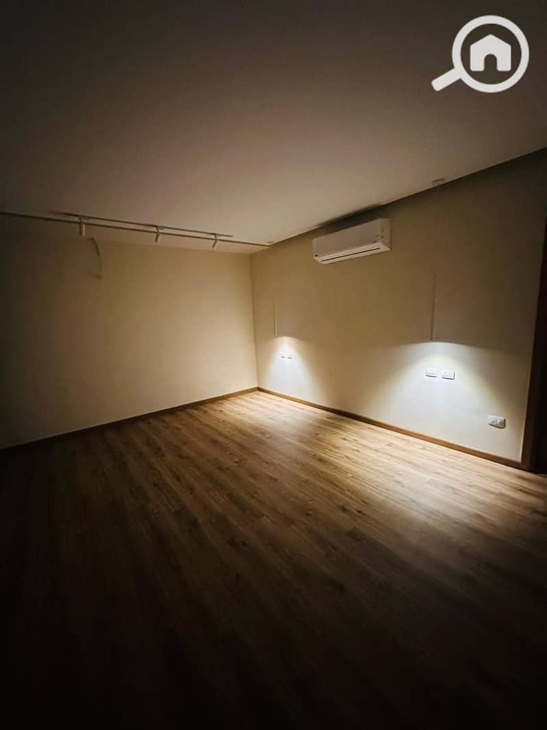 2 WhatsApp Image 2025-07-03 at 15.22. 20_7f4897a8. jpg