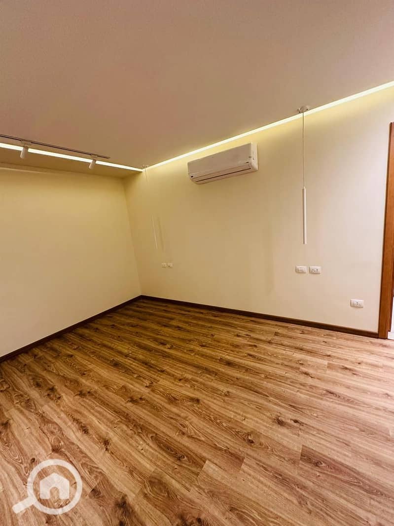 4 WhatsApp Image 2025-07-03 at 15.22. 20_e5eff53b. jpg