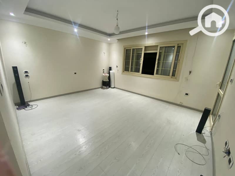 3 WhatsApp Image 2025-10-09 at 15.47. 17. jpeg