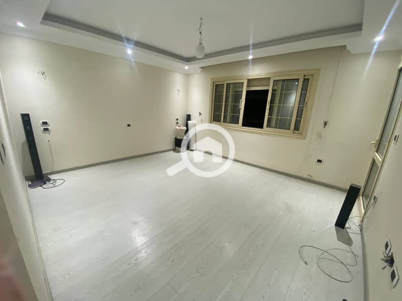 6 WhatsApp Image 2025-10-09 at 15.47. 17. jpeg