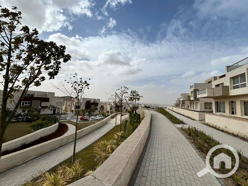 10 WhatsApp Image 2024-09-08 at 3.41. 00 PM. jpeg