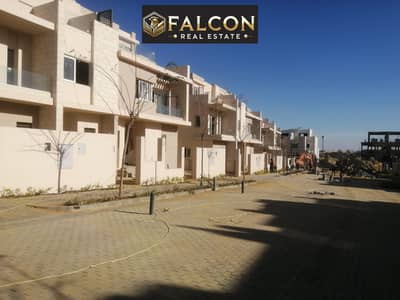 4 Bedroom Villa for Sale in 6th of October, Giza - cf120a39-531a-4c40-be3c-b5b9cfcbf0b1. jpg
