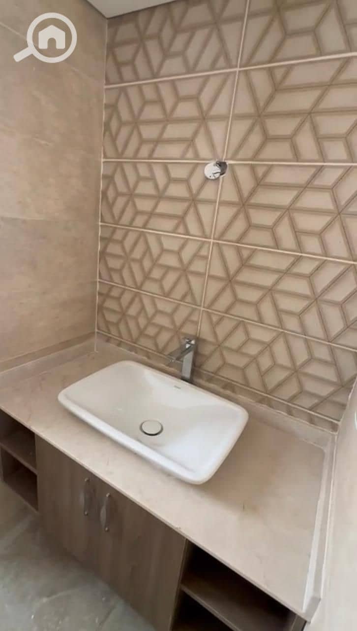 3 IMG-20250828-WA0056. jpg