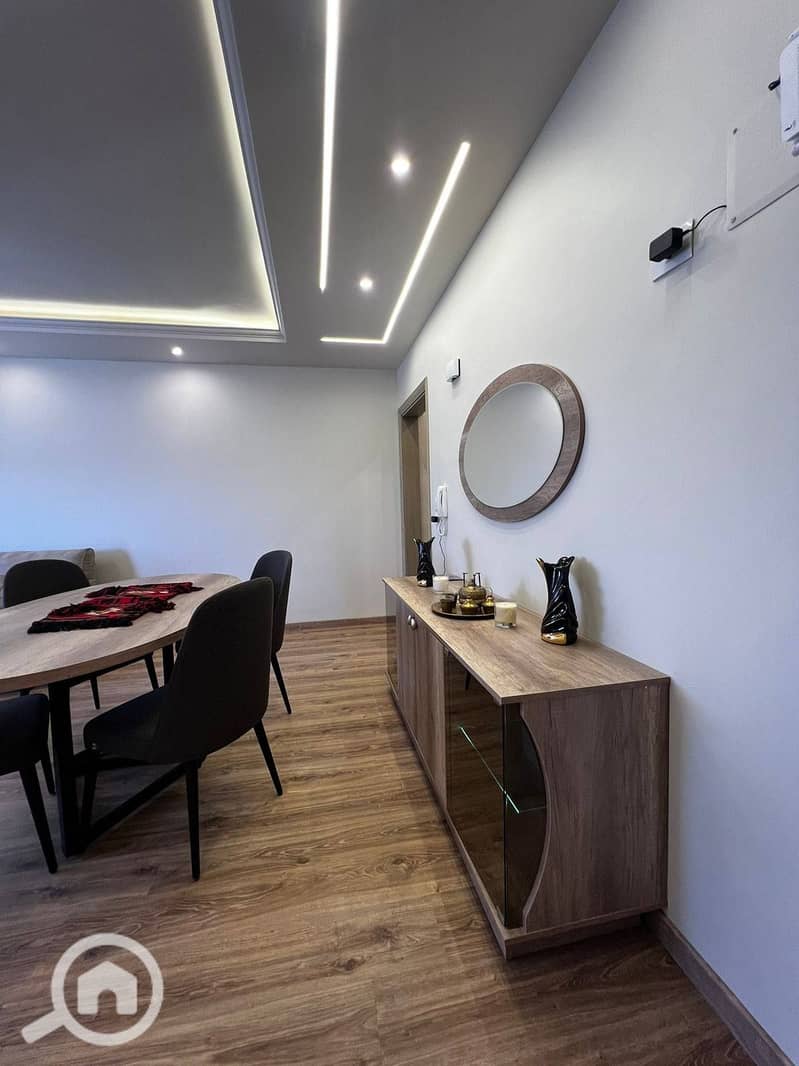 15 558863510_122133660602929281_1914418610266576920_n. jpg