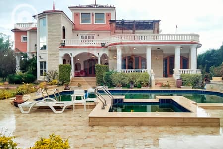 فیلا 6 غرف نوم للبيع في كينج مريوط، الإسكندرية - 1. jpg