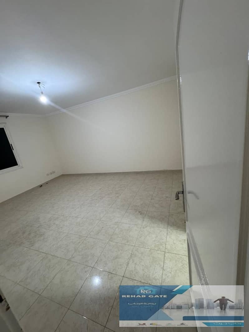 7 WhatsApp Image 2025-10-09 at 2.15. 59 PM. jpeg