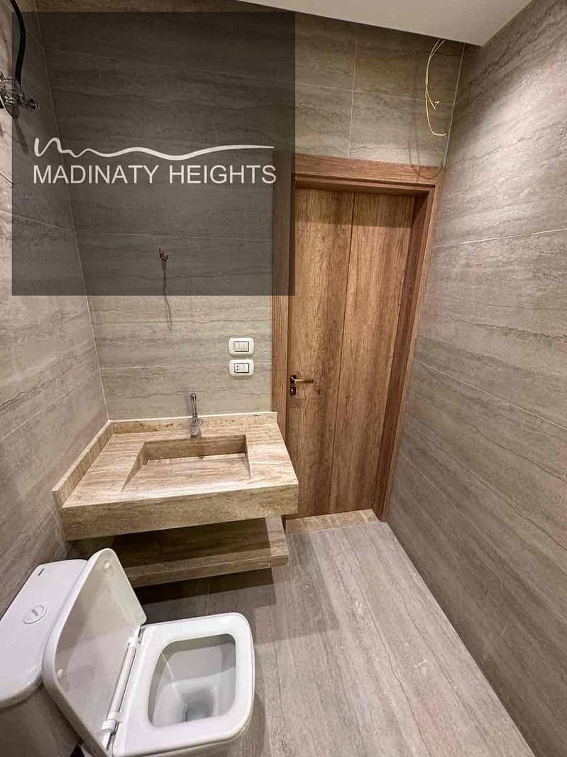 10 B3F8804A-122B-46DA-89CA-38BBD965D3AB. jpg