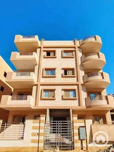 3 Bedroom Flat for Sale in Hadayek October, Giza - 457054938_829320059391933_145688096987132438_n - Copy - Copy (2). jpg