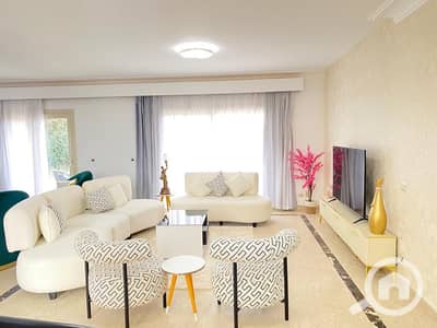 فیلا 4 غرف نوم للايجار في 6 أكتوبر، الجيزة - 5203fe18-7a84-4987-8fd8-1cc78621f8a9. jpeg