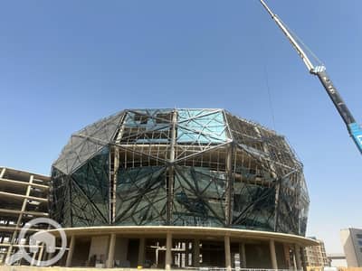 Retail for Sale in New Capital City, Cairo - 10e624e3-b7d1-452a-bb5e-8535d46ba82a. jpg