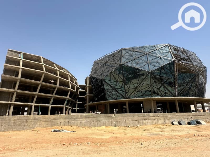 4 5aa0d62f-809f-4e1c-b630-30ca4679b58d. jpg