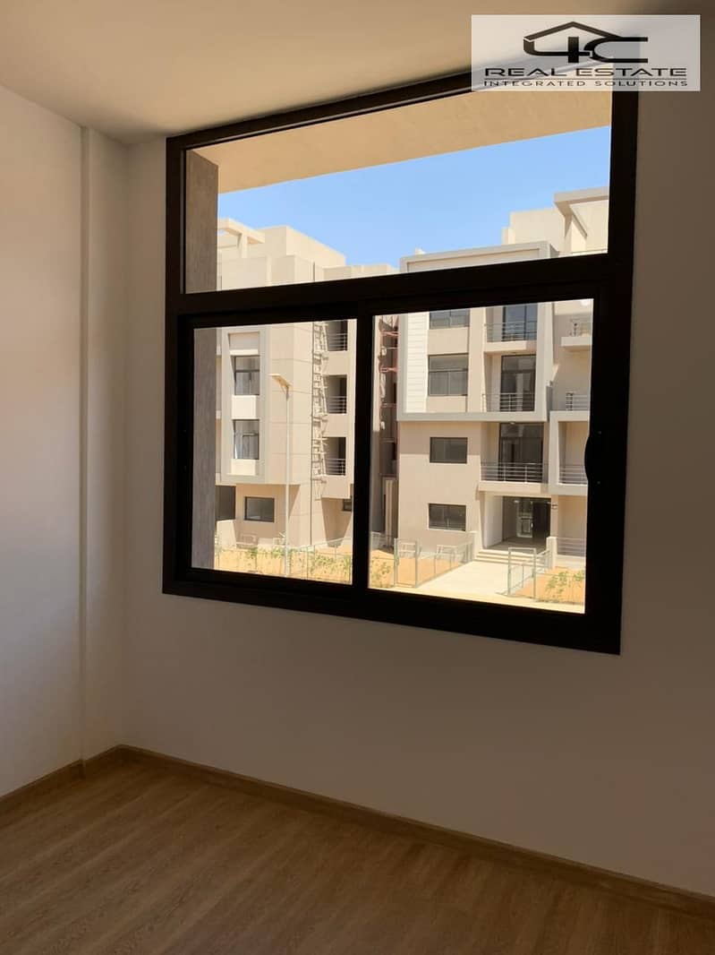 5 WhatsApp Image 2025-10-09 at 16.43. 45 (2). jpeg