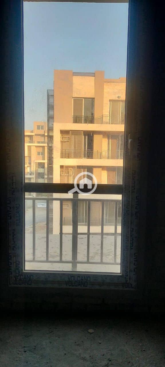 10 bc50477b-da2f-4443-b077-65814b9a9c44. jpeg