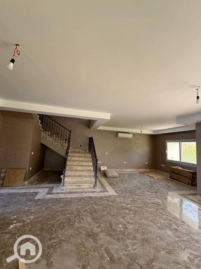 6 192fee43-e576-4e47-a225-a5cd0516b214. jpg