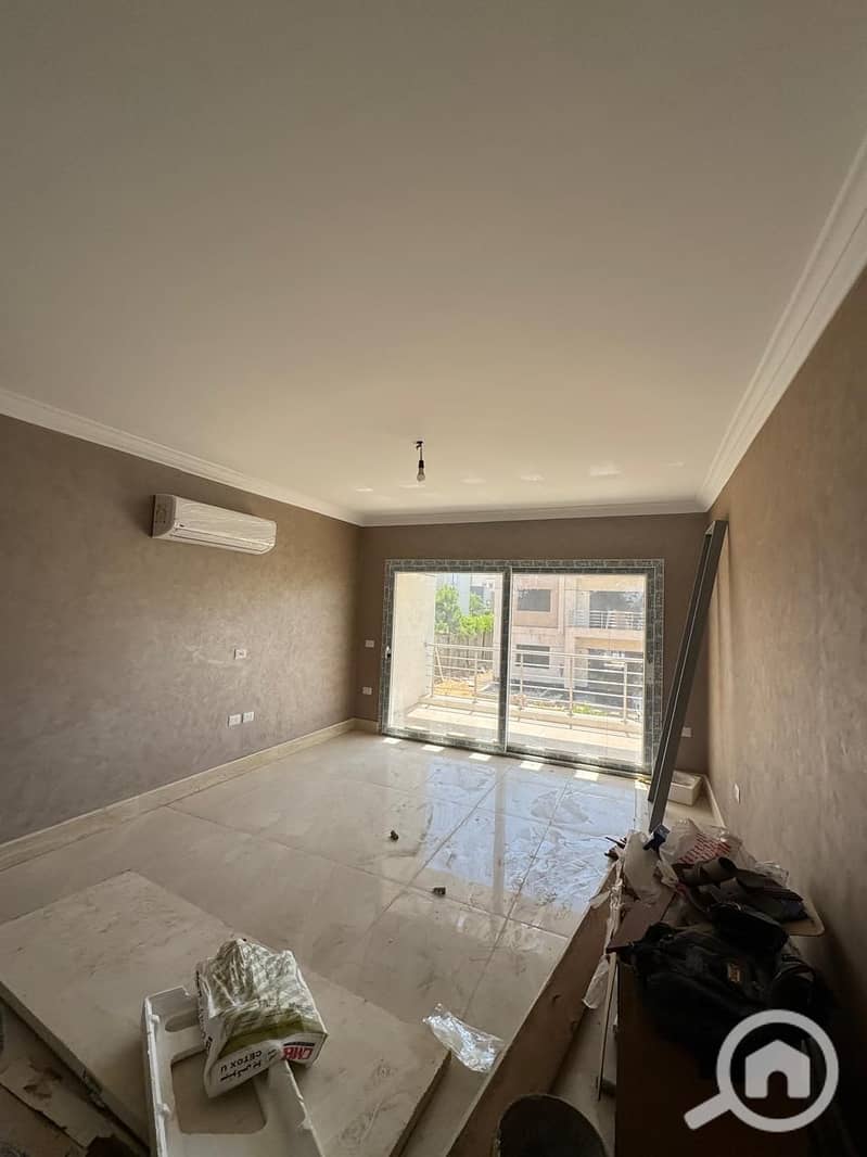 7 6940f2b3-1c4a-48d0-8d7d-75d5cfb729fa. jpg