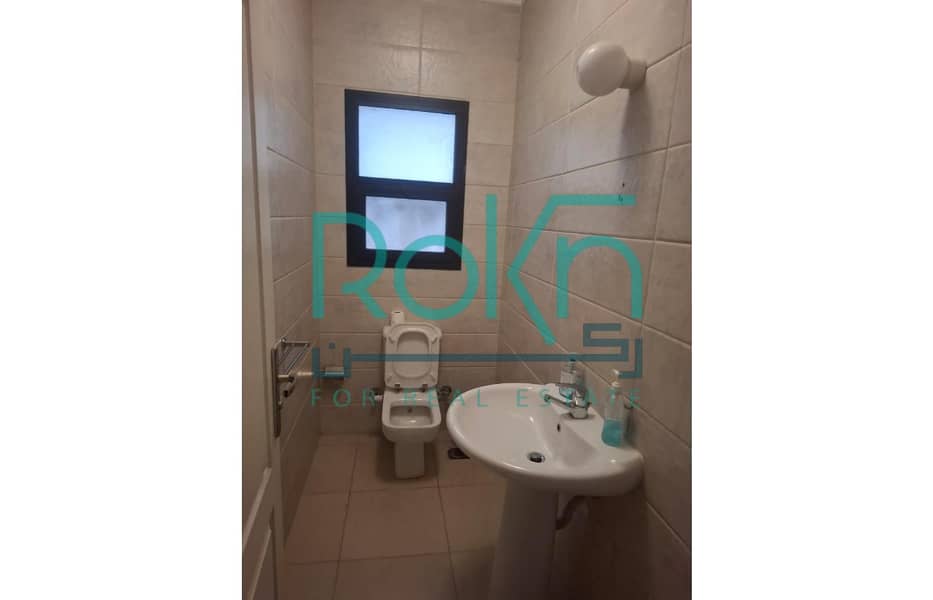 5 WhatsApp Image 2025-10-09 at 13.28. 43. jpg