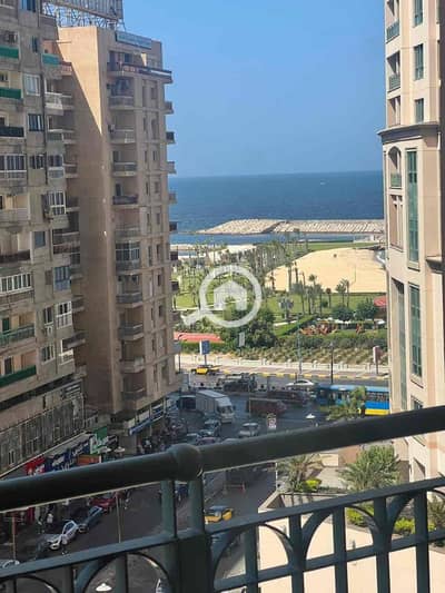 2 Bedroom Apartment for Sale in San Stefano, Alexandria - 67429bd1-a5f5-4ce9-b7e0-7bd4c5f88d85. jpg