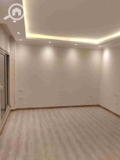 شقة 3 غرف نوم للايجار في مدينة الشروق، القاهرة - IMG-20251009-WA0035. jpg