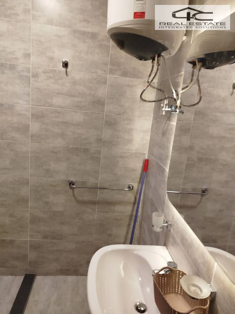 7 WhatsApp Image 2025-10-09 at 12.23. 34 PM (1). jpeg