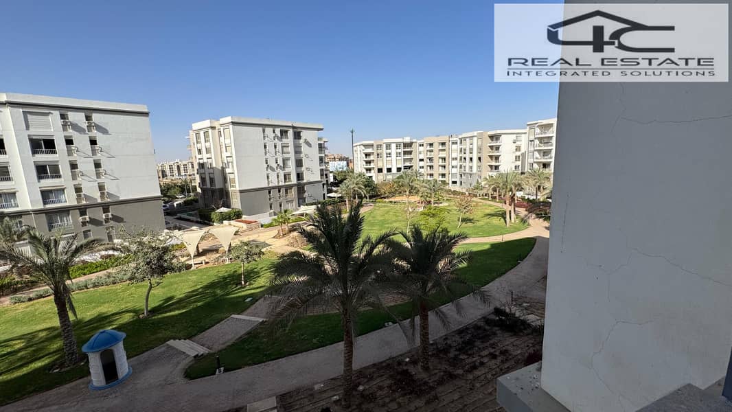 9 6f0bbc5e-05e1-4bfa-a343-c713d64285e7_-_Youssef_Taher (1). jpeg