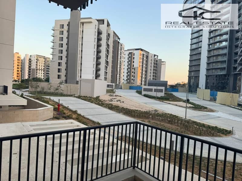 2 WhatsApp Image 2025-02-05 at 16.34. 00. jpeg