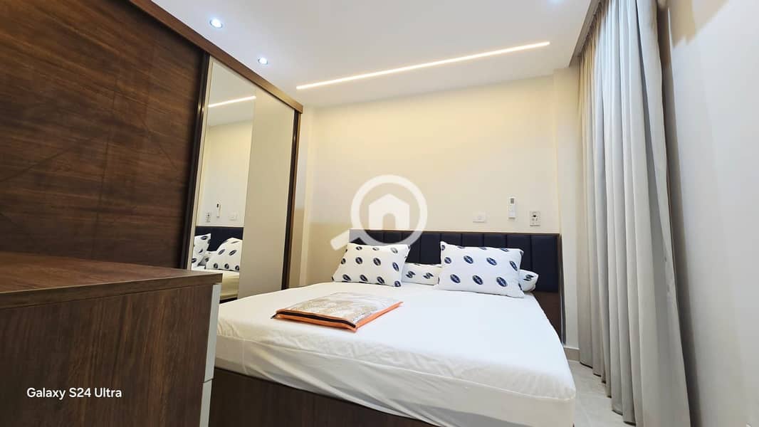 6 6d800a29-156d-4924-8b40-a7c7fda6c82f. jpg