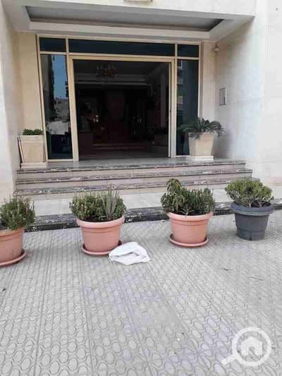 محلات تجارية  للايجار في الزمالك، القاهرة - 1000209123. jpg