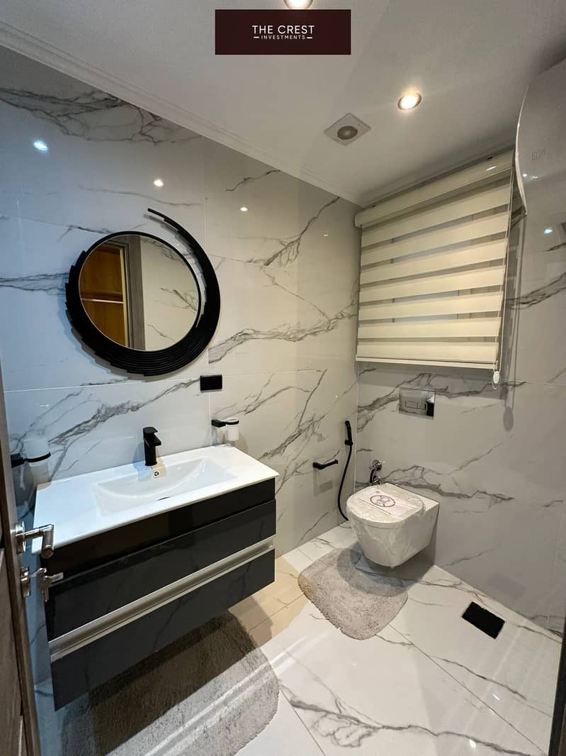 4 5a0b7d22-8c80-46ff-bc46-187c59db583d. jpg