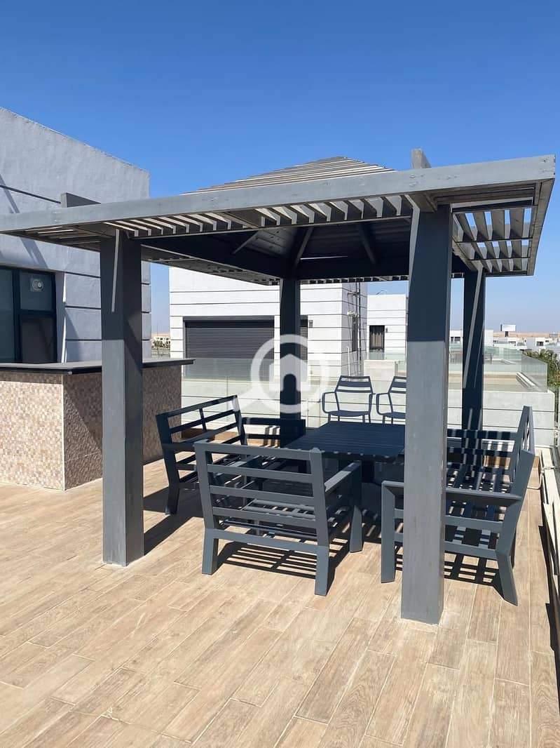 WhatsApp Image 2025-10-08 at 18.46. 13_44761351. jpg