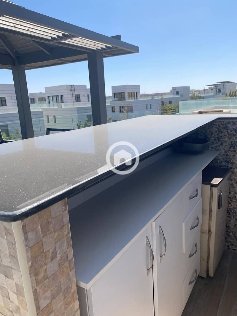 6 WhatsApp Image 2025-10-08 at 18.46. 13_0ecea449. jpg