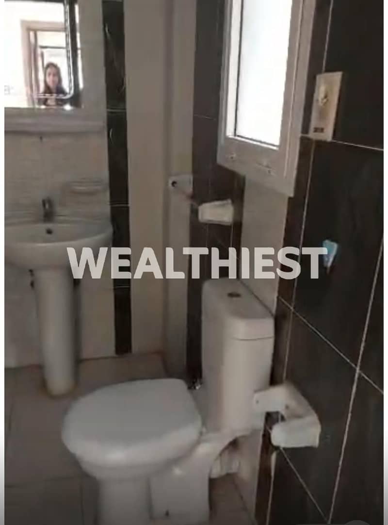 5 WhatsApp Image 2025-10-09 at 9.44. 53 PM-3. jpeg