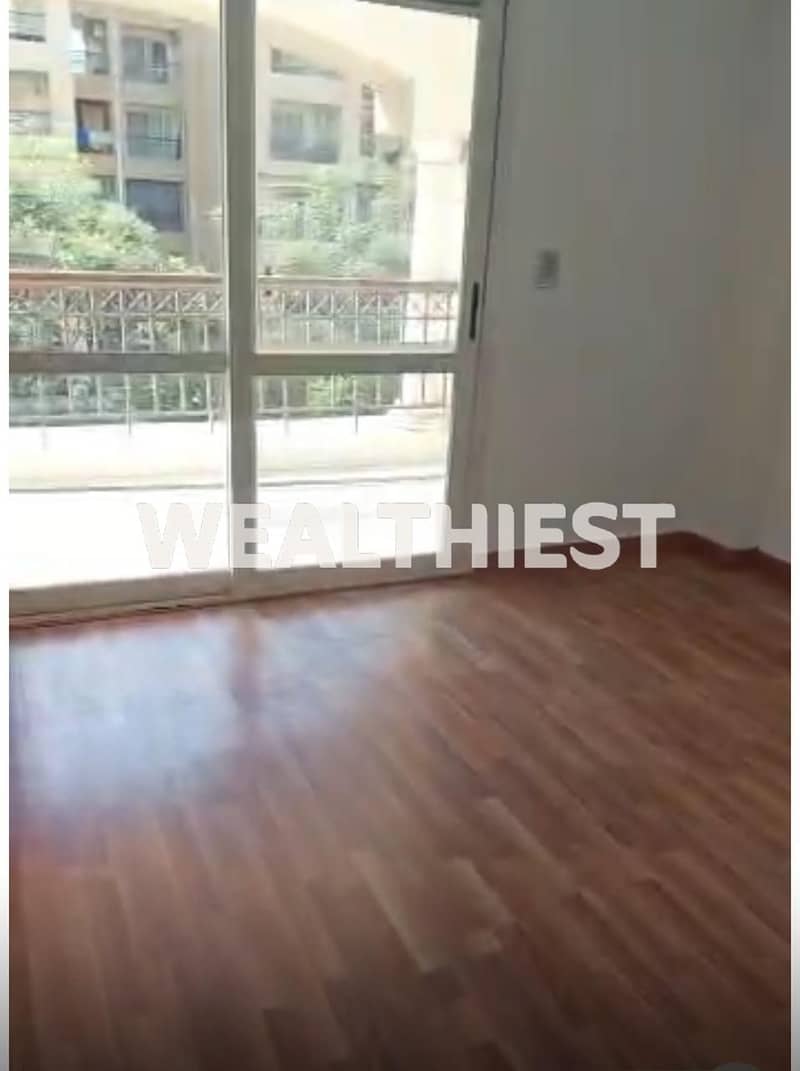 6 WhatsApp Image 2025-10-09 at 9.44. 53 PM-4. jpeg