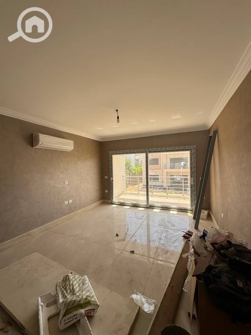 4 77edfe0c-83e2-4c71-ae02-123266cec8cd. jpg