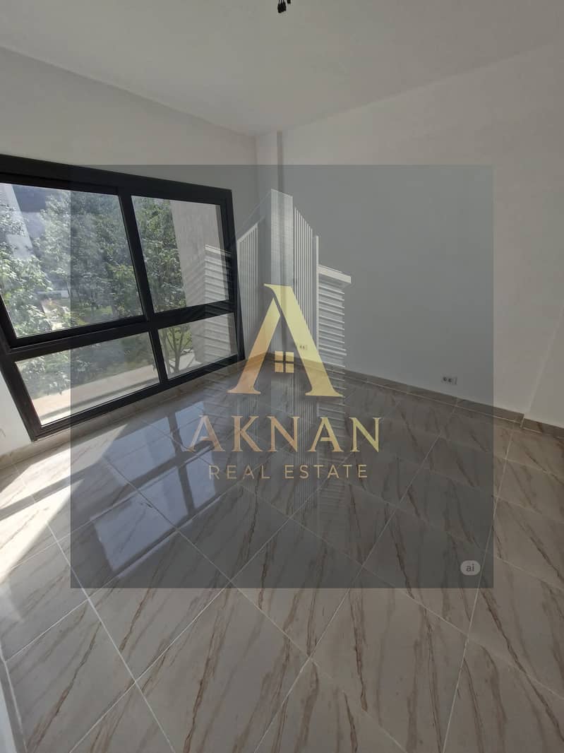 WhatsApp Image 2025-10-07 at 10.05. 39 (6). jpeg