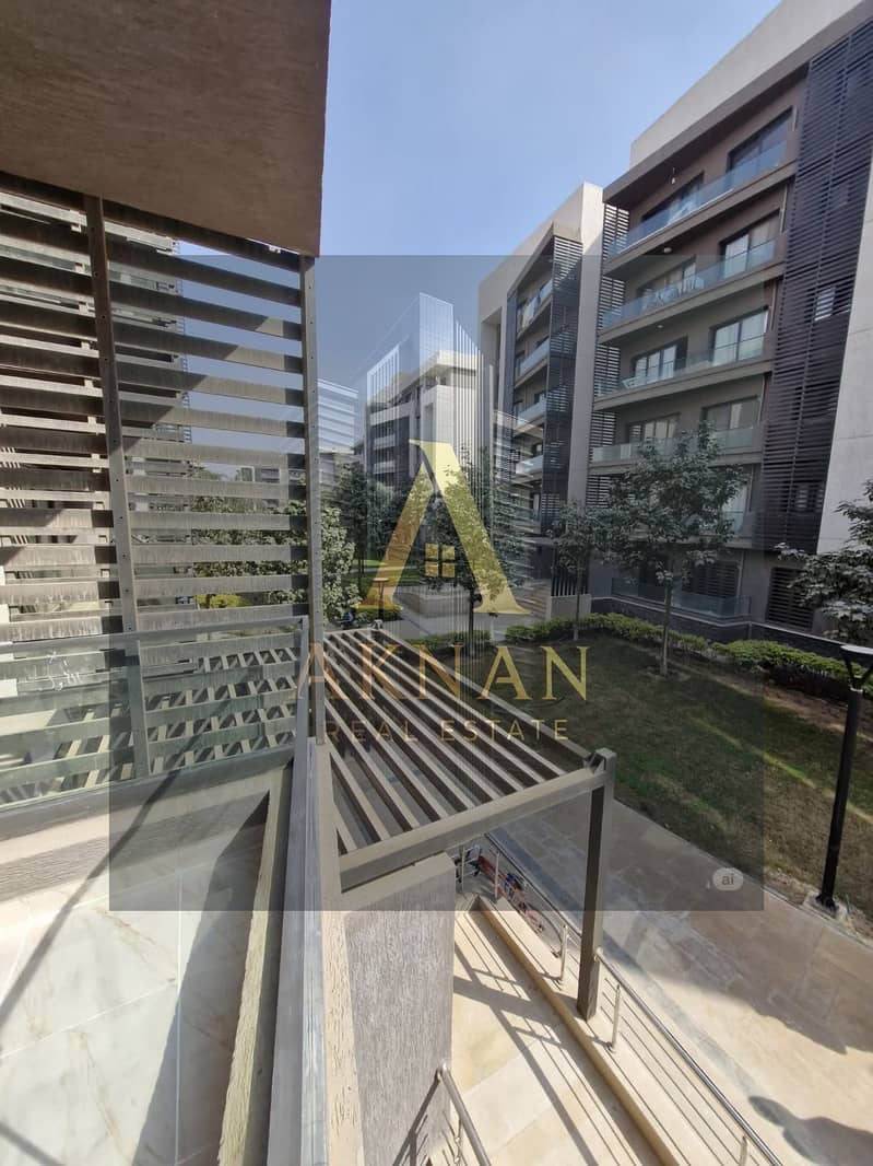 6 WhatsApp Image 2025-10-07 at 10.05. 39 (1). jpeg