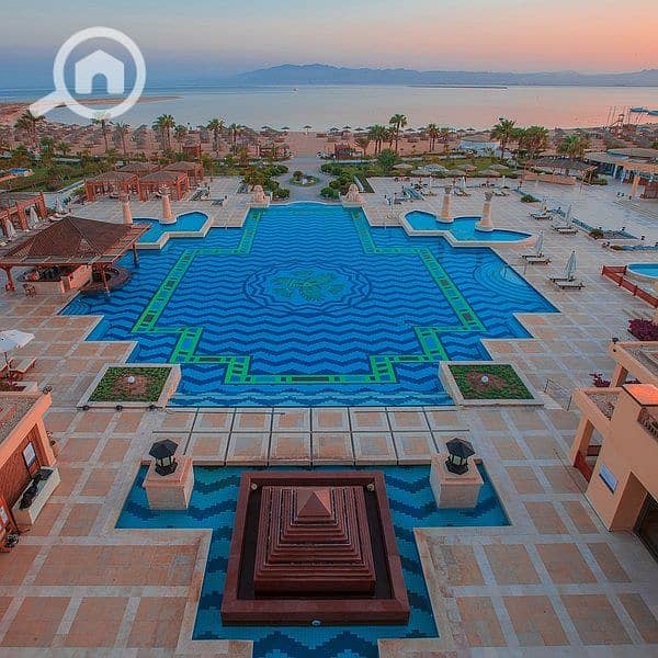 11 sheraton-soma-bay-resort. jpg