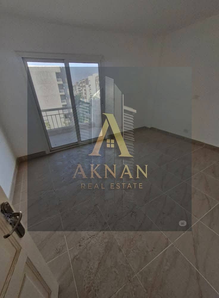 13 WhatsApp Image 2025-10-06 at 18.39. 11 (2). jpeg