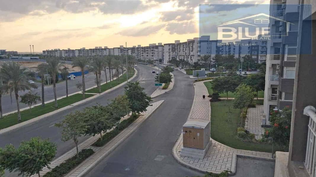 b3d62eda-5a4a-4678-87ba-e4f2c2d56f2e. jpg b3d62eda-5a4a-4678-87ba-e4f2c2d56f2e. jpg