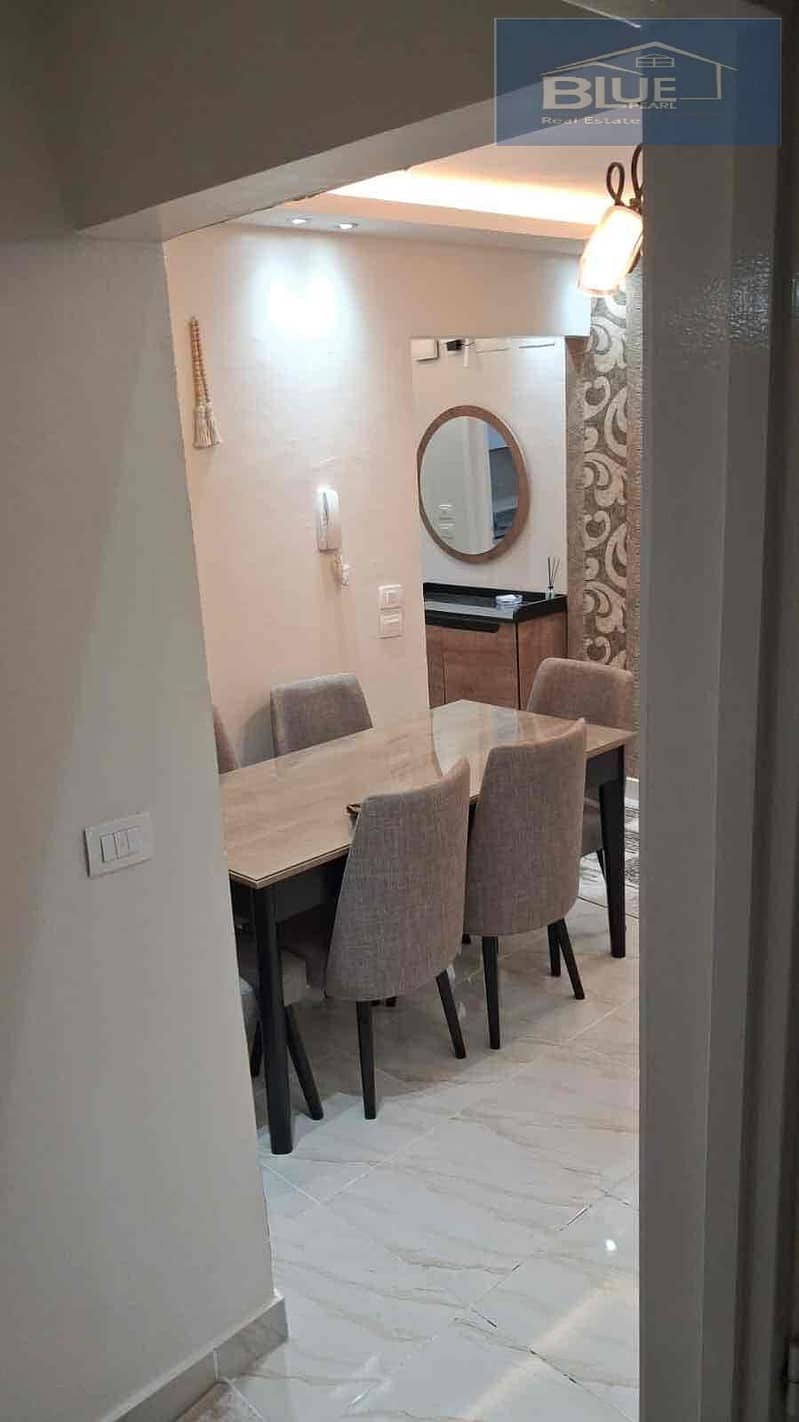 5 3efa7f37-4efb-44fc-bde6-9b33c351b0df. jpg