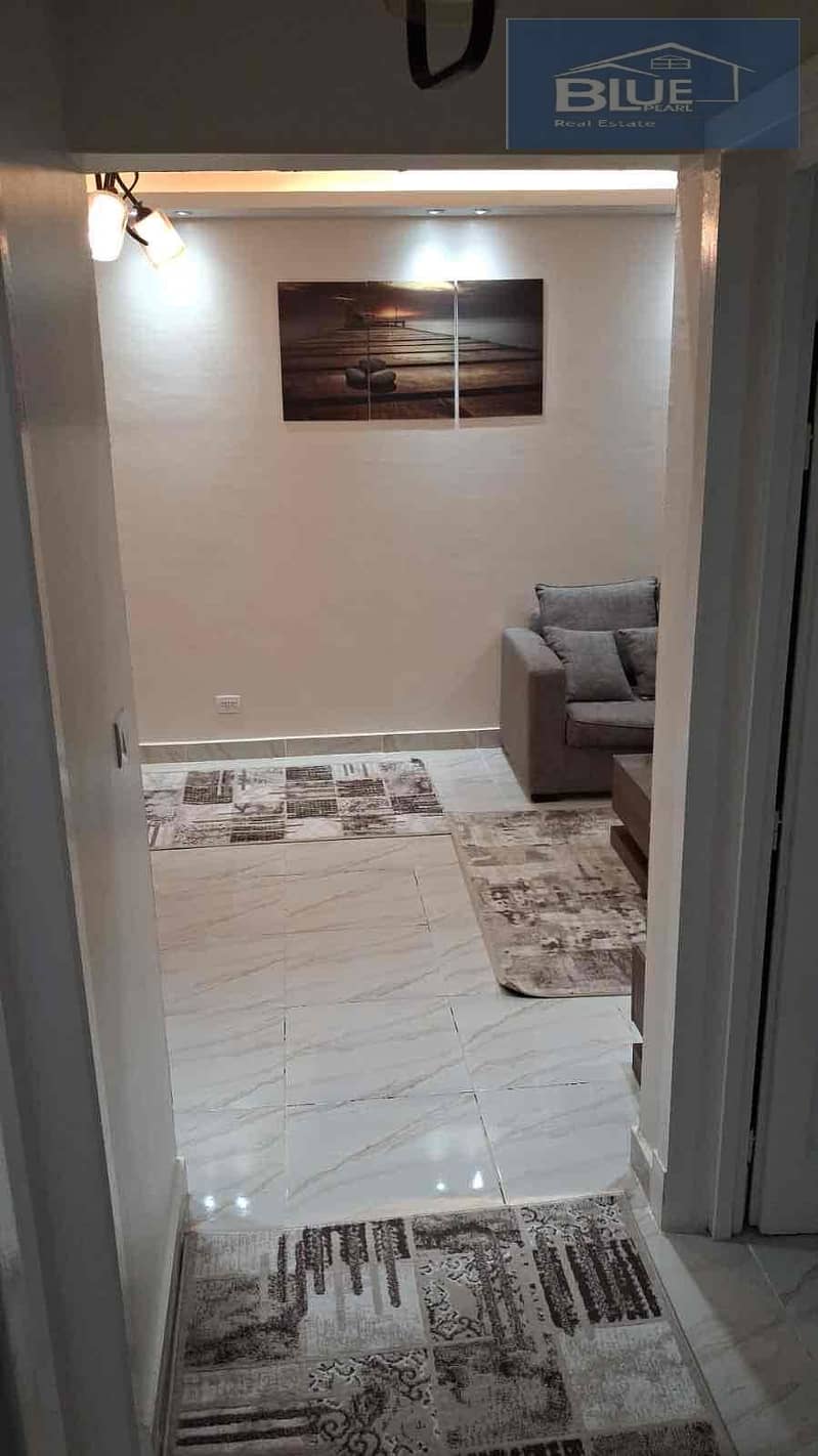 6 f36d79d8-bc34-44d6-912f-a730649c2e70. jpg