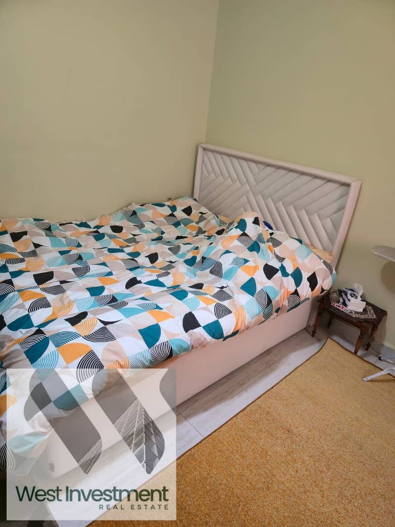 8 cc7b797d-521a-45e9-ae90-9fdab3b6ecee. jpg