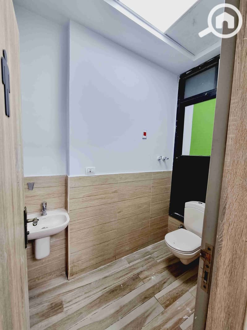 12 ٢٠٢٥٠٢١٦_١٩٠٥٣٦. jpg