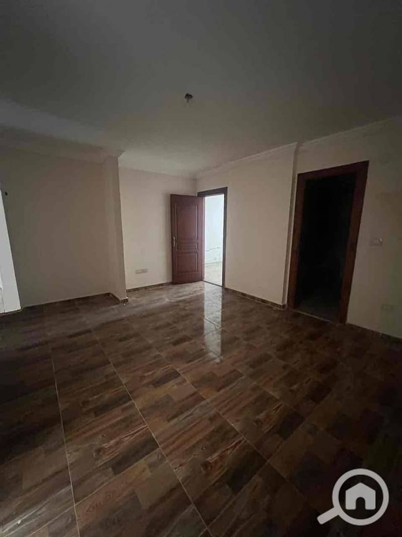 4 88782fae-12d2-4855-bd78-5a8d3517eeda. jpg