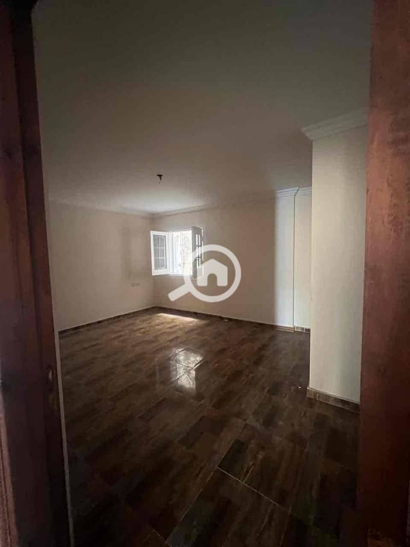 5 edfa7c61-f6be-41fc-b844-1e65d2a4444e. jpg